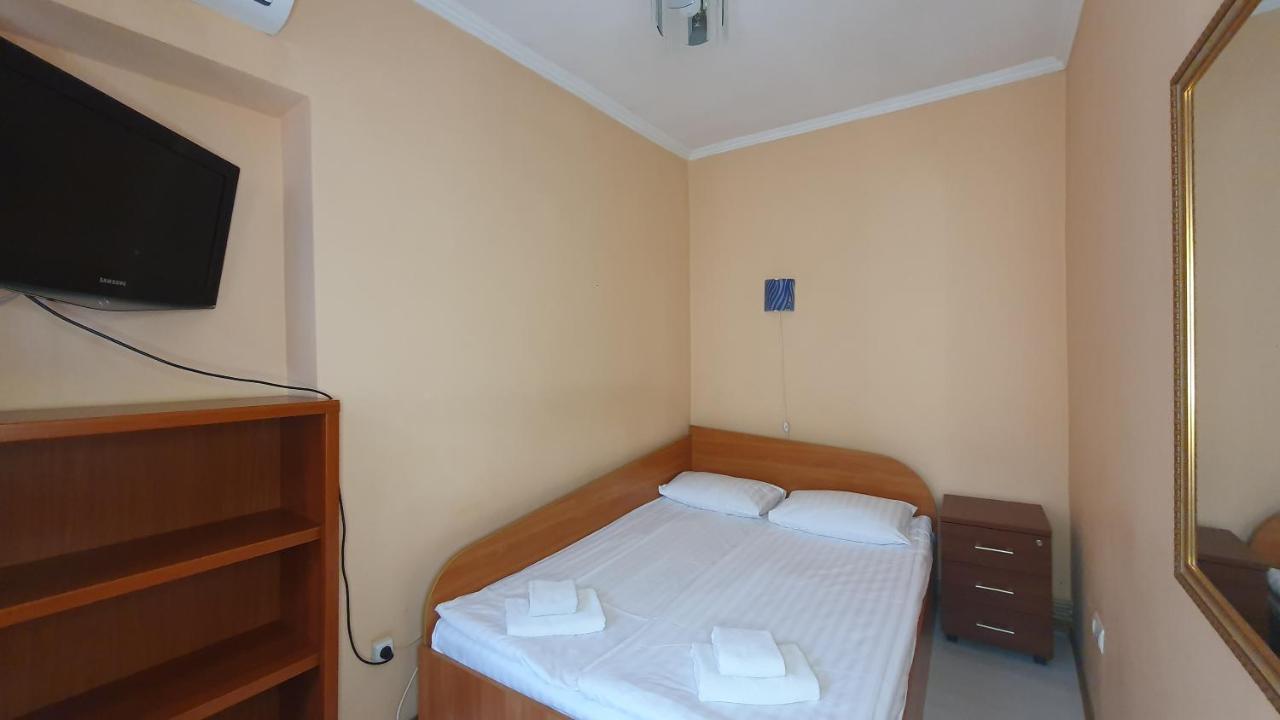Apart-Hotel City Center Contrabas 3*