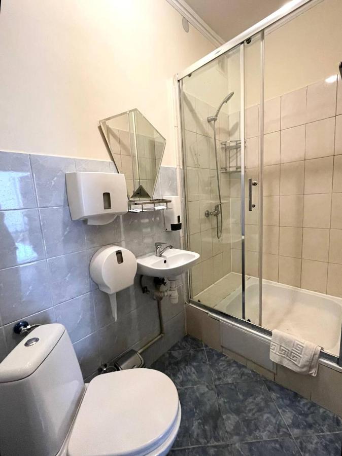 Apart-Hotel City Center Contrabas 3* Lviv
