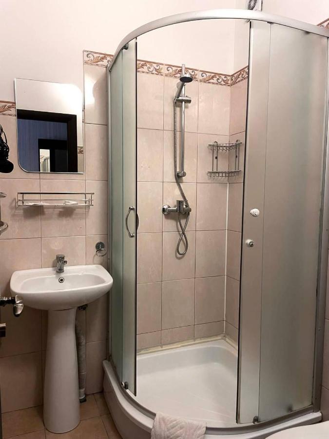 Apart-Hotel City Center Contrabas