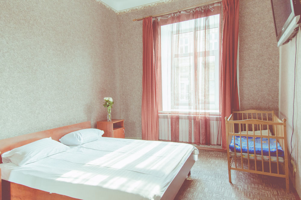 Apart-Hotel City Center Contrabas 3* Lviv